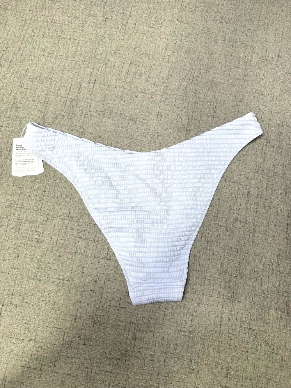 Lululemon Smocked Bikini Swimsuit 2 PC Set Pastel Blue Size 10 Medium NWT - Picture 9 of 11